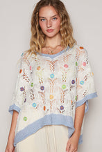 Pull en Tricot Petite Fleur Blanc