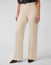 LILY WIDE LEG JEANS / MARBELLA CRÈME YOGA JEANS