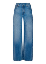 LILY WIDE LEG JEANS / JERSEY YOGA JEANS