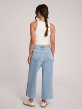 LILY WIDE LEG JEANS / BLUE CRISP WIND YOGA JEANS