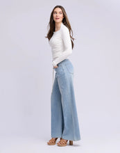 JEANS HARRIET JAMBE LARGE LILY BLEU DENIM YOGA JEANS