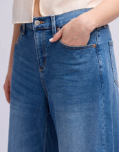 MALIA RELAXED JEANS / EMMANUELLE YOGA JEANS