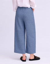 PANTALON COURT À JAMBES LARGES EN LIN DENIM / SOFIA de YOGA JEANS