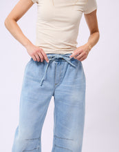 MALIA RELAXED JEANS / CLOUD