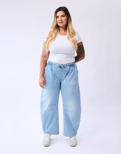 MALIA RELAXED JEANS / CLOUD