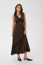 Robe Satin TeaganSZ Chocolat Saint Tropez