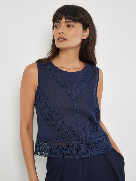 Top  Navy Broderie