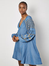 Robe Courte Jeans Manche Évasé