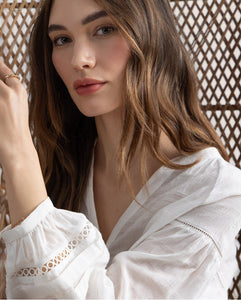 Blouse romantique broderies Blanche