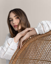 Blouse romantique broderies Blanche
