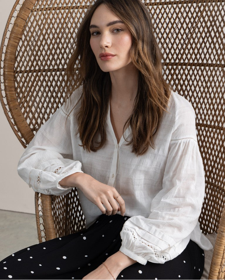 Blouse romantique broderies Blanche