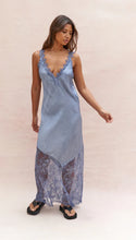 Robe Solange Satin Azur Charli