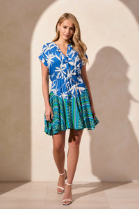 Robe à col cranté et imprimé combiné avec cordon de serrage à la taille