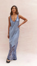 Robe Solange Satin Azur Charli