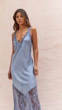 Robe Solange Satin Azur Charli