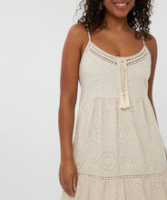 Robe Courte Broderie Crème  Esqualo Fashion