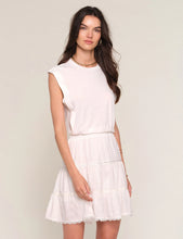 Robe Callan Blanc Heartloom
