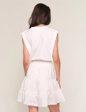 Robe Callan Blanc Heartloom