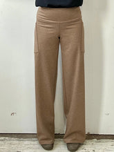 Pantalon Susan  Kollontai