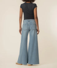 Jean Blake taille haute, jambes extra larges, délavée
