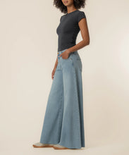 Jean Blake taille haute, jambes extra larges, délavée