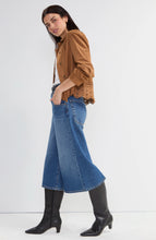 Veste à manches bouffantes avec ourlet Suède
