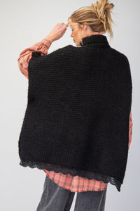 Poncho en Tricot Col Montant Noir