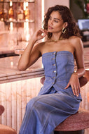 Bustier en jean à boutons sur le devant